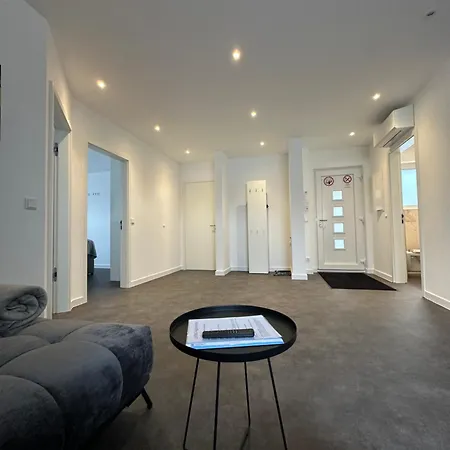 5-living Neurenberg